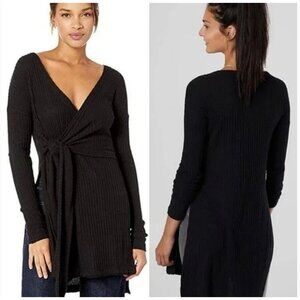 NEW FREE PEOPLE Large FALL FOR YOU Wrap Black Ribbed V neck Tunic Slit sides $88